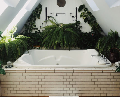 5 Ways to Stay on Budget When Remodeling Your Bathroom