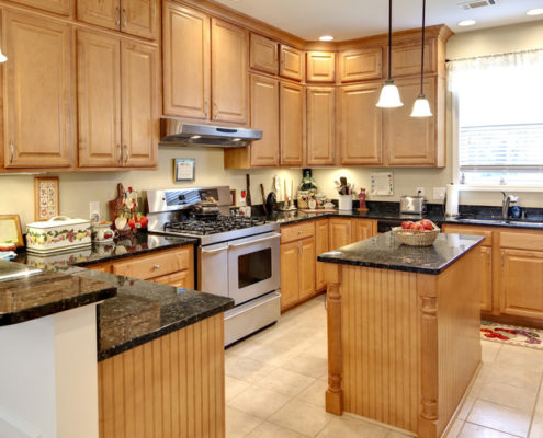 7 Reasons Why You Spend Over Your Budget in a Kitchen Remodel