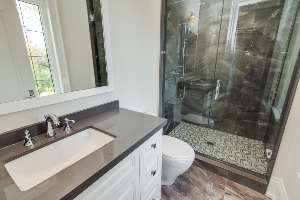 Bathroom Fixtures: Choosing the Right Ones